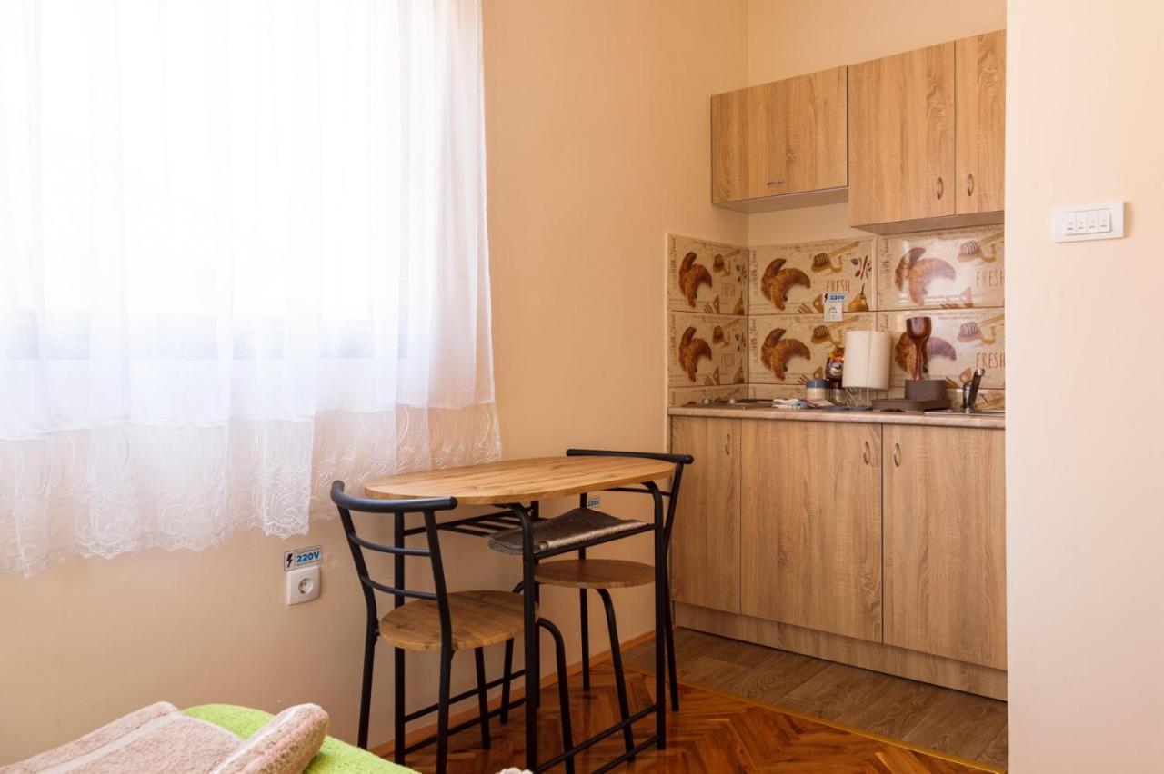 Studio 2 Golubac Buitenkant foto